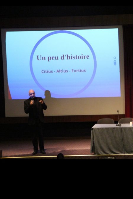PRISE DE PAROLE EN PUBLIC